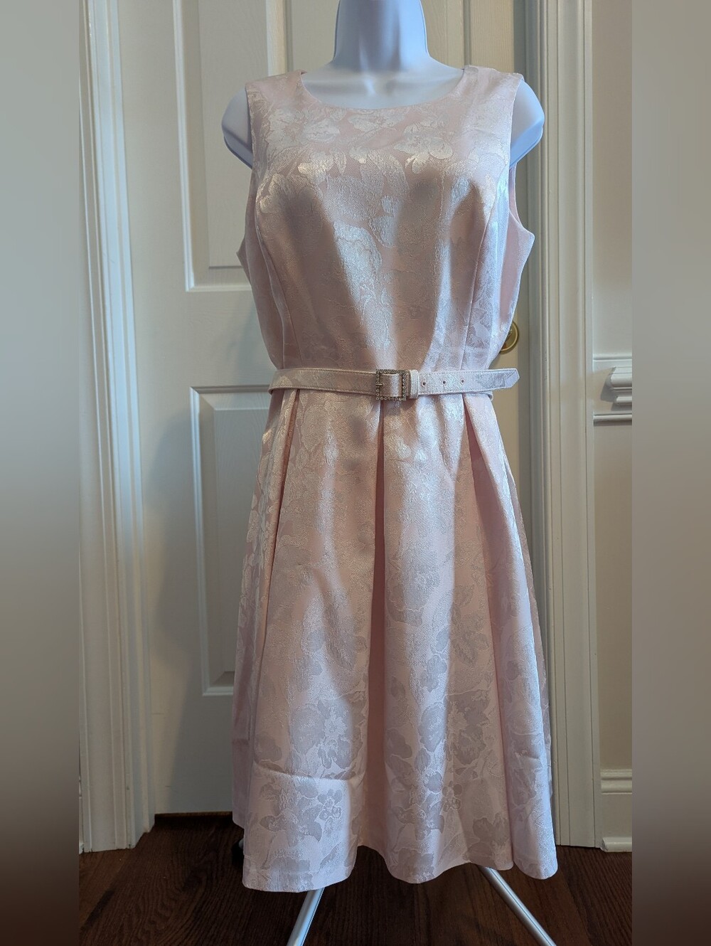 Nine West Pale Pink Floral Jacquard Party Dress with Belt